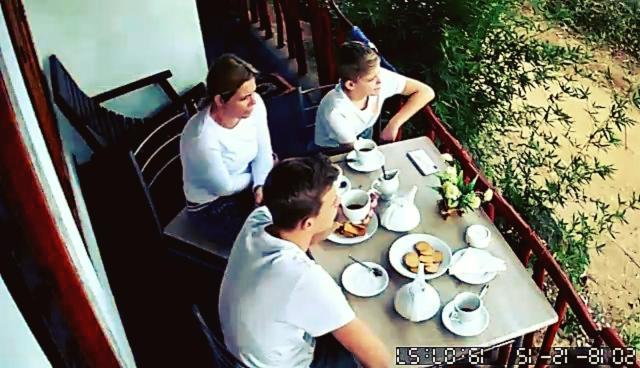 Adannz Bed & Breakfast เอลลา ภายนอก รูปภาพ