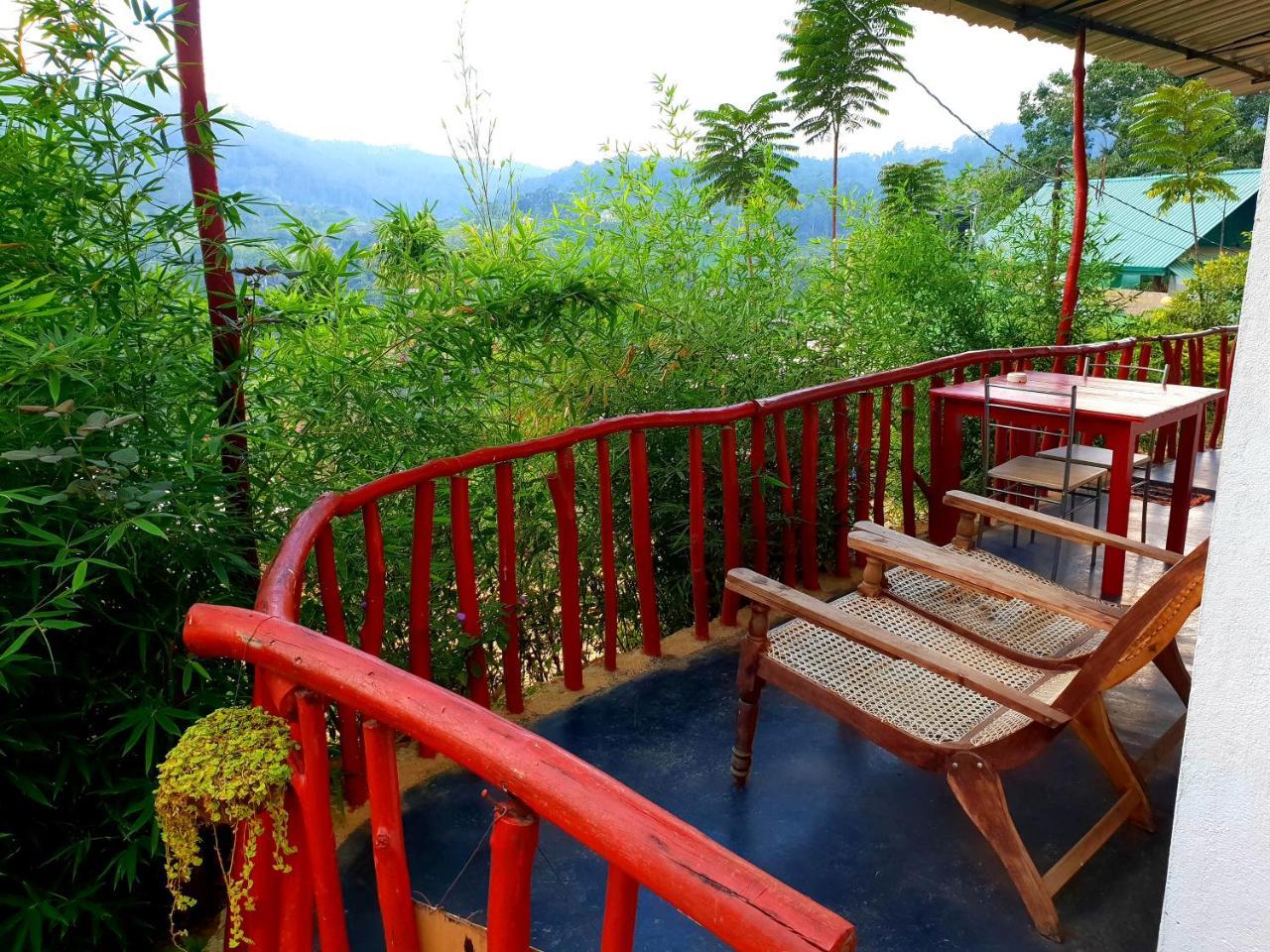 Adannz Bed & Breakfast เอลลา ภายนอก รูปภาพ